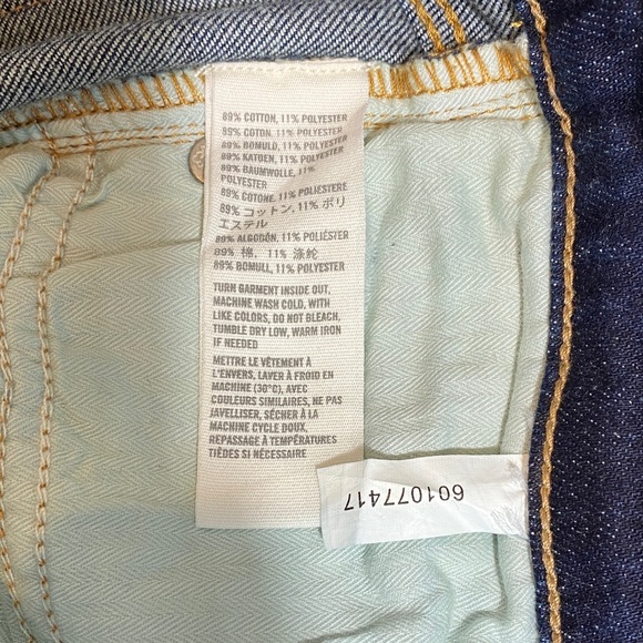 Abercrombie & Fitch Perfect Stretch Skinny Jeans with ankle zipper - women 00 - Picture 7 of 11